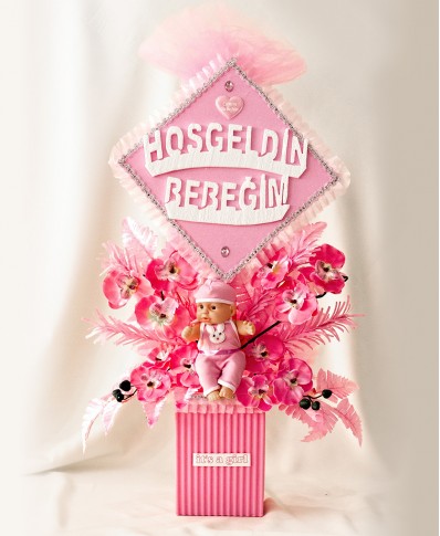 Kız Hoşgeldin Bebek Aranjmanı